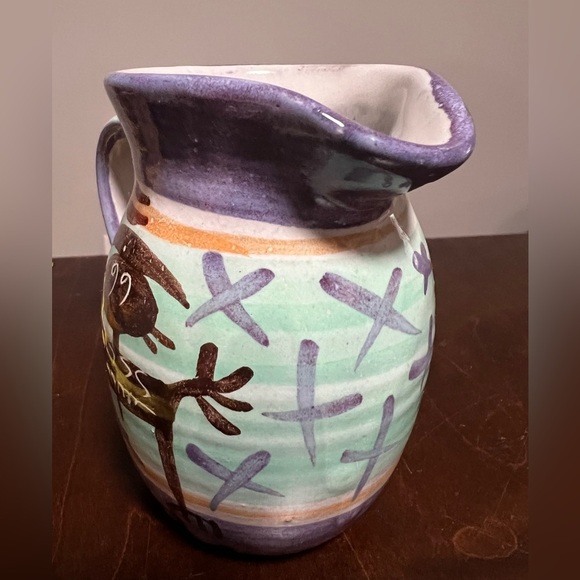 T. Puterbaugh Gill Signed TPG Studio Art Pottery Creamer 4.25” - Picture 3 of 6